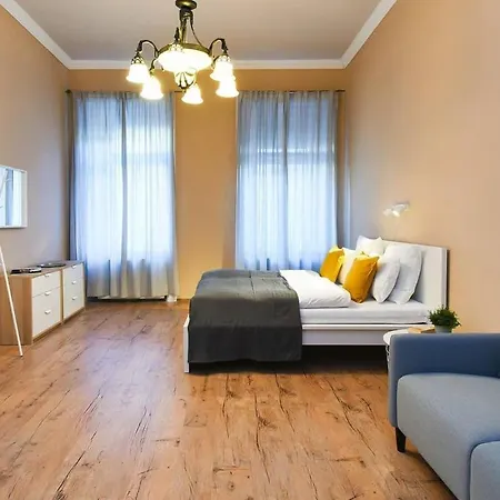 Very Very Spacious New