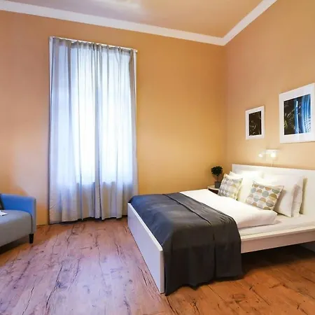 Very Very Spacious New * 布达佩斯