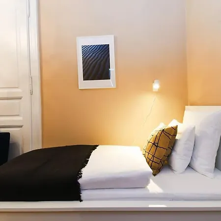 Very Very Spacious New * Budapeste