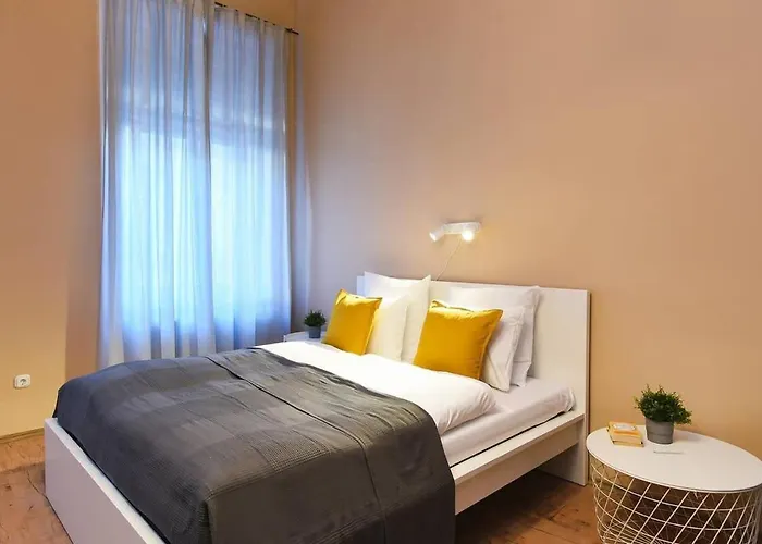 Daire Very Very Spacious New Budapeşte
