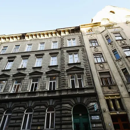 דירה Very Very Spacious New