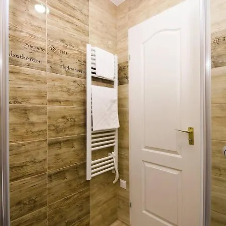 Apartment Very Very Spacious New Budapest