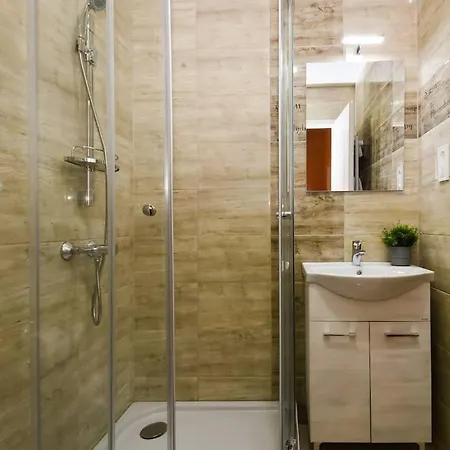 Very Very Spacious New