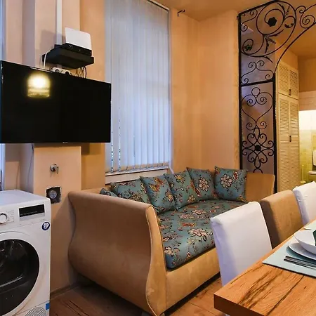 Very Very Spacious New *