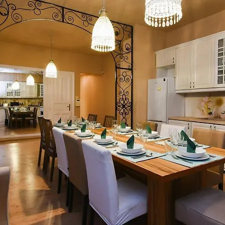 דירה Very Very Spacious New