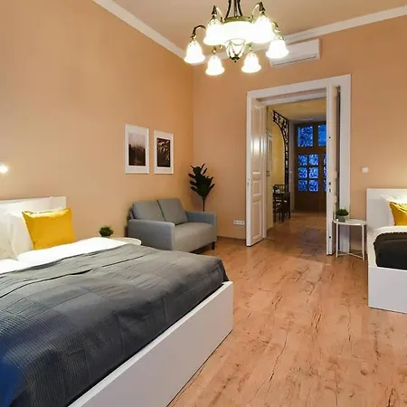 Very Very Spacious New Apartment *