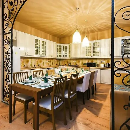 Very Very Spacious New Budapest