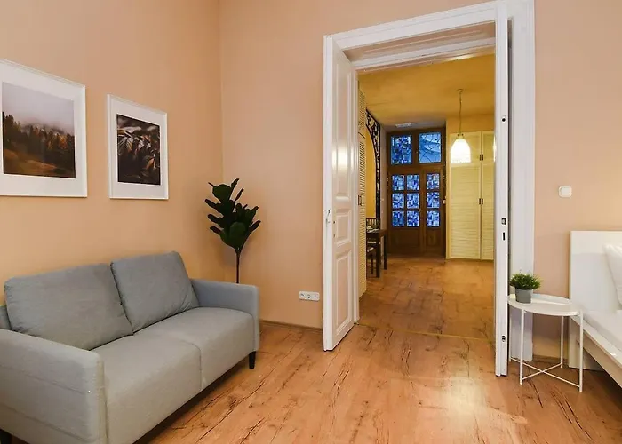 Very Very Spacious New