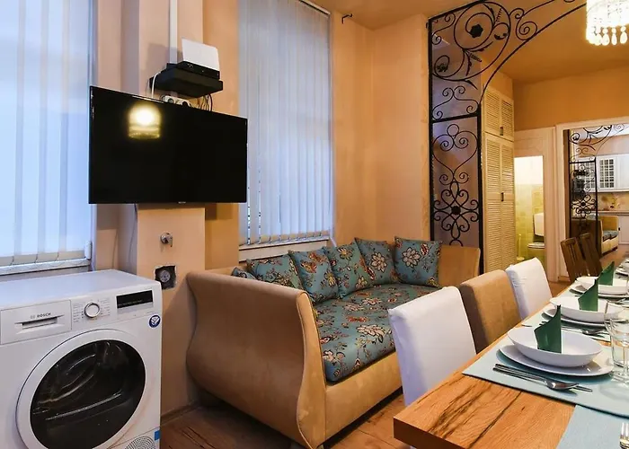 Very Very Spacious New *