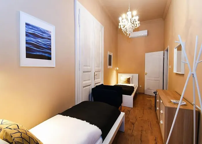 Apartament Very Very Spacious New *