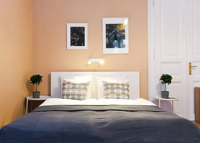 Very Very Spacious New Budapest